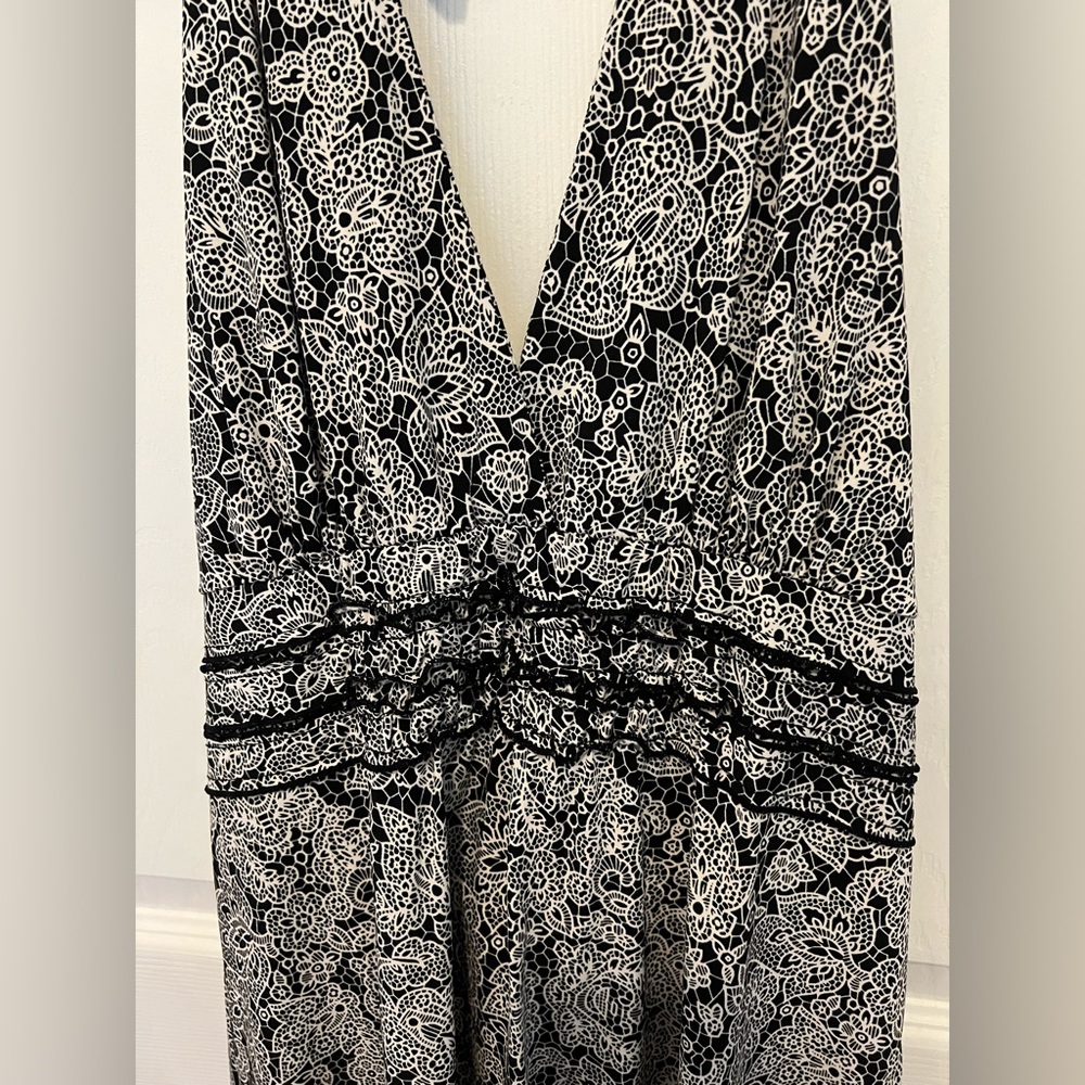 Vintage BCBG Max Azria Halter Dress - Picture 5 of 8